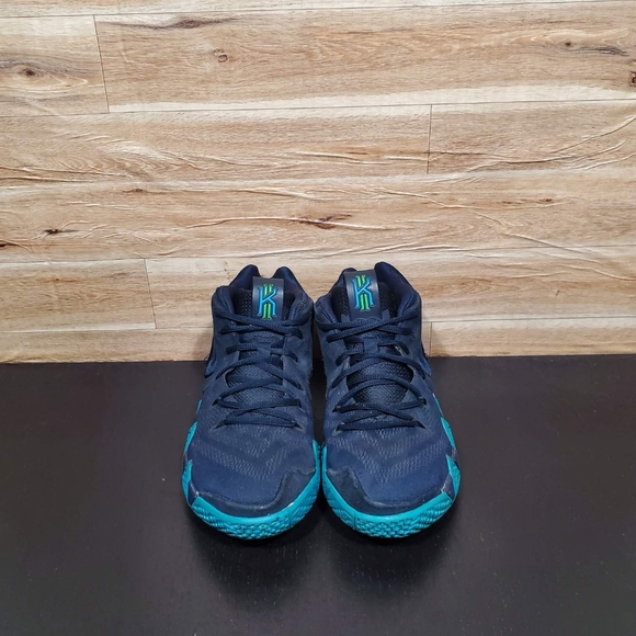 Kyrie 4 GS Obsidian Blue Shoes Kids Boys Size 6.5Y - Picture 7 of 11